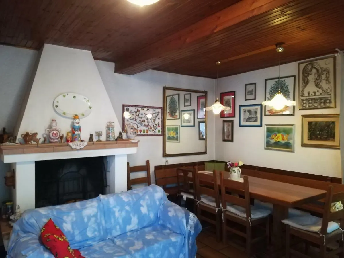 Room Family Padua Italien